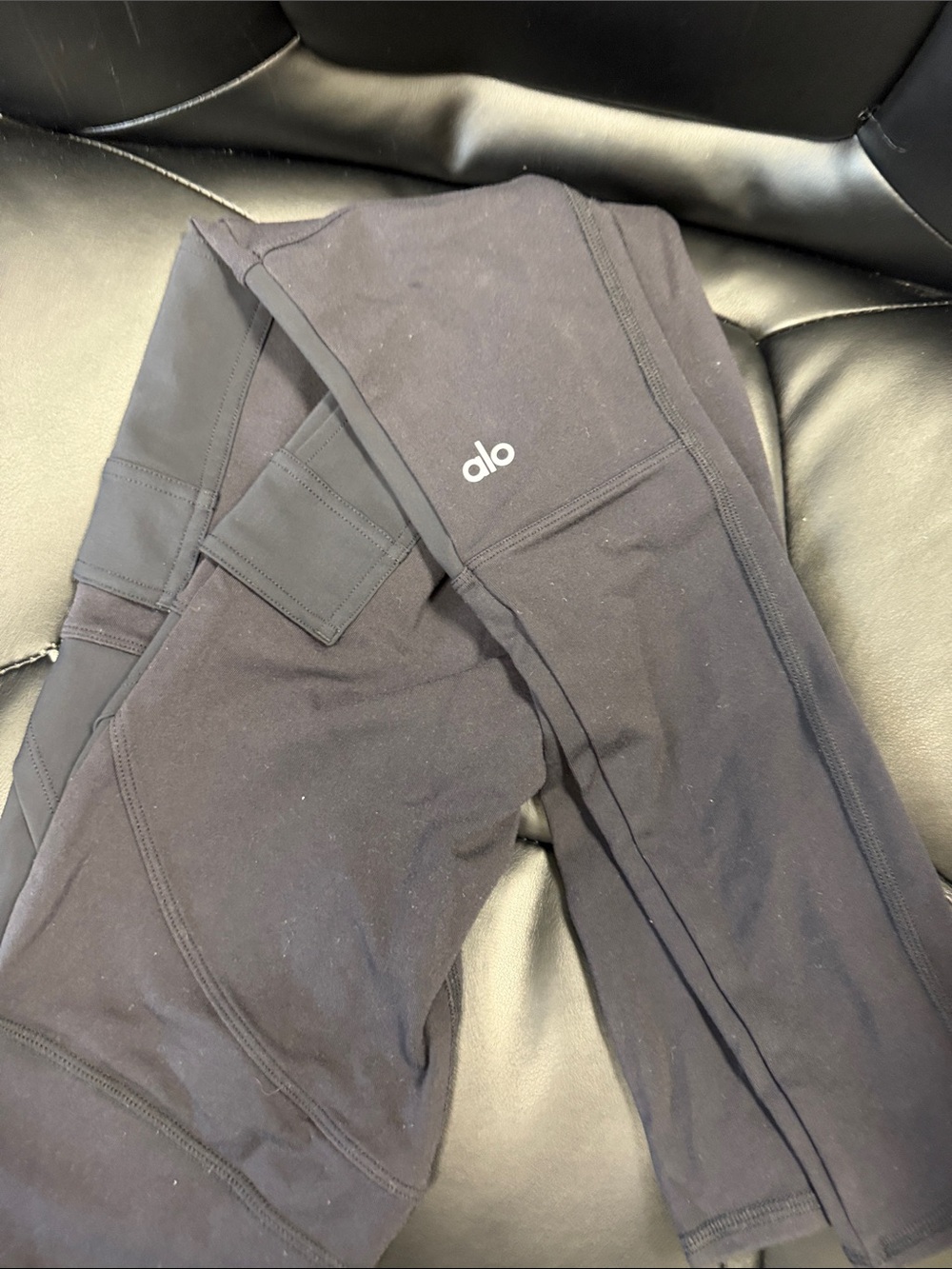 ALO Yoga Women’s Black Performance Leggings